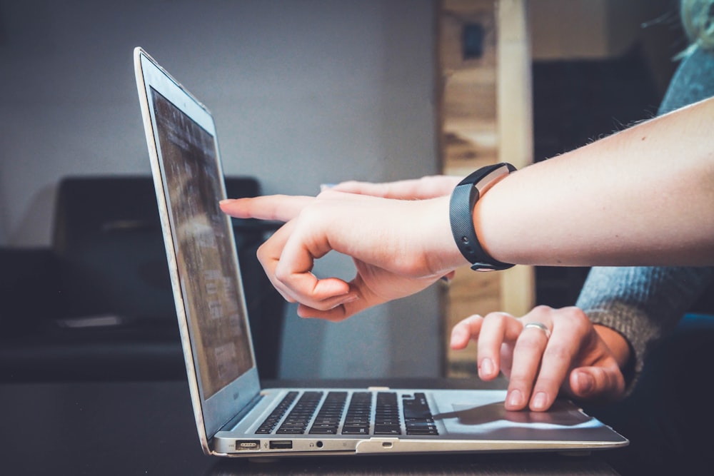 Study Reveals One-Third of Web Pages Published Since 2023 Contain AI Authorship